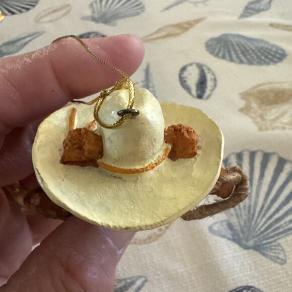 Western Cowboy Bear Roper Christmas ornament - Picture 2 of 7